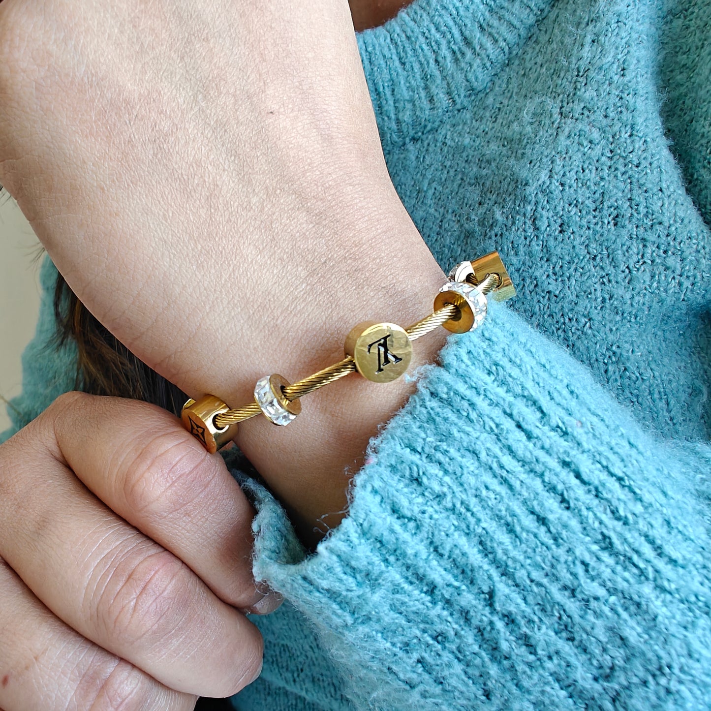 18K Gold Plated Magnetic Lock Bracelet