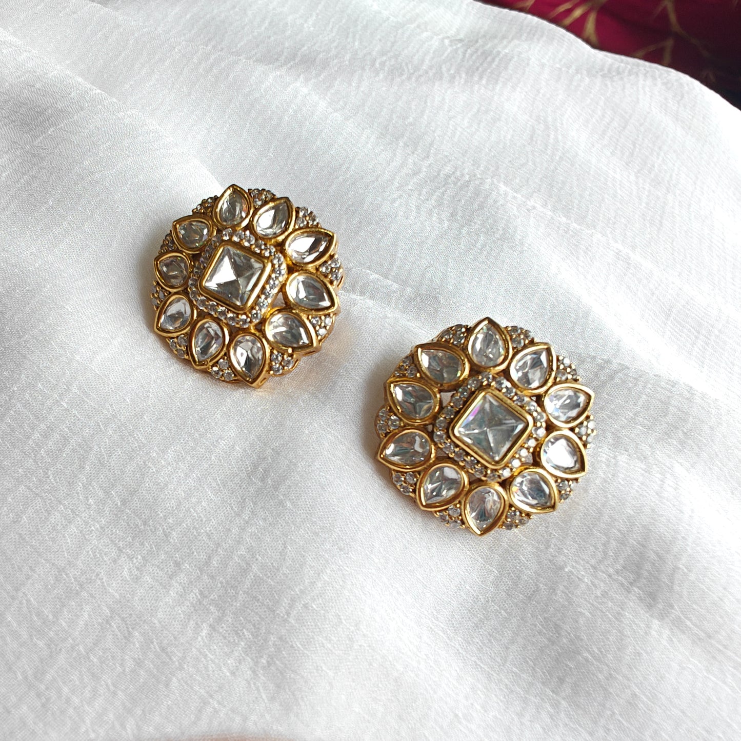 Sleek Polki and pearl Choker