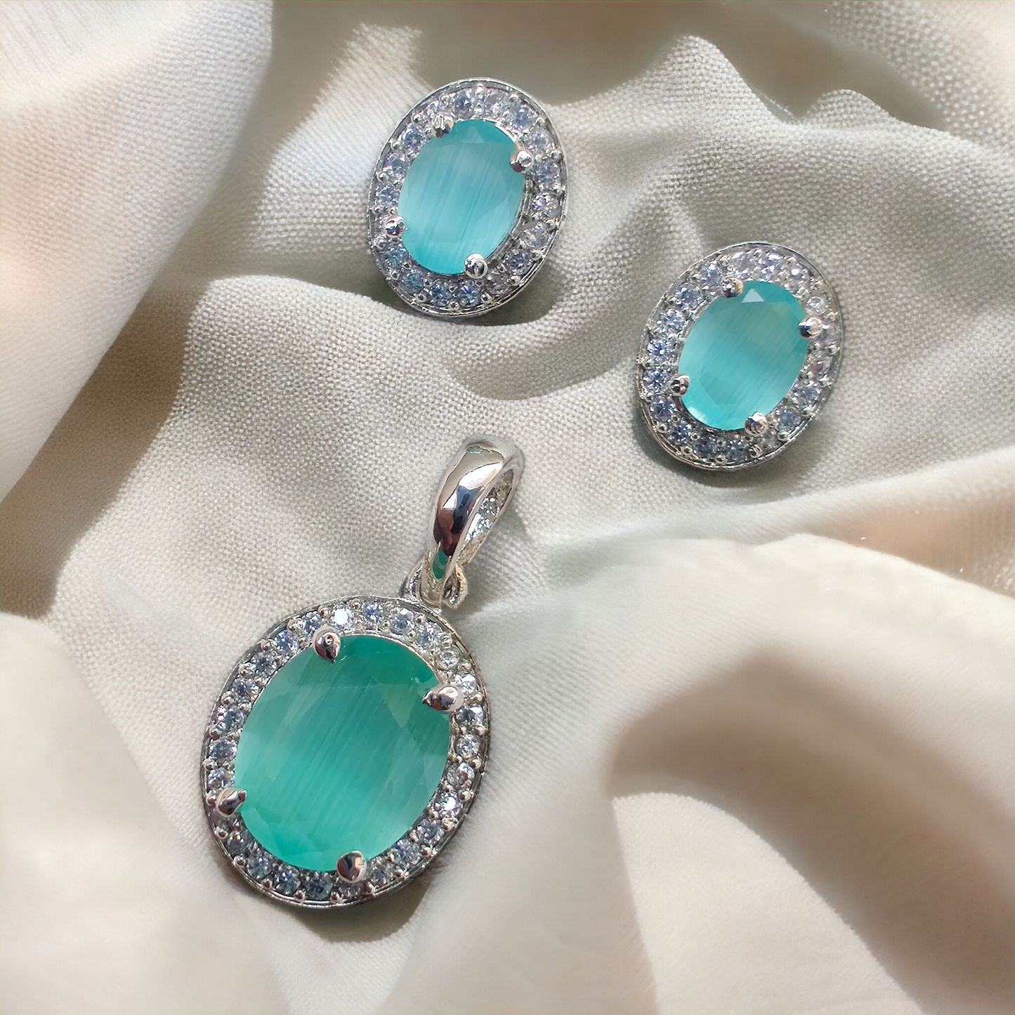 pendant set