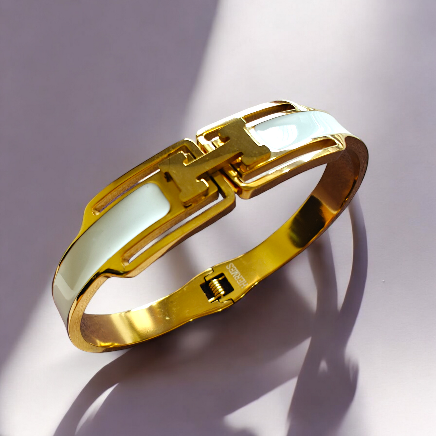 Anti Tarnish Designer Bracelet