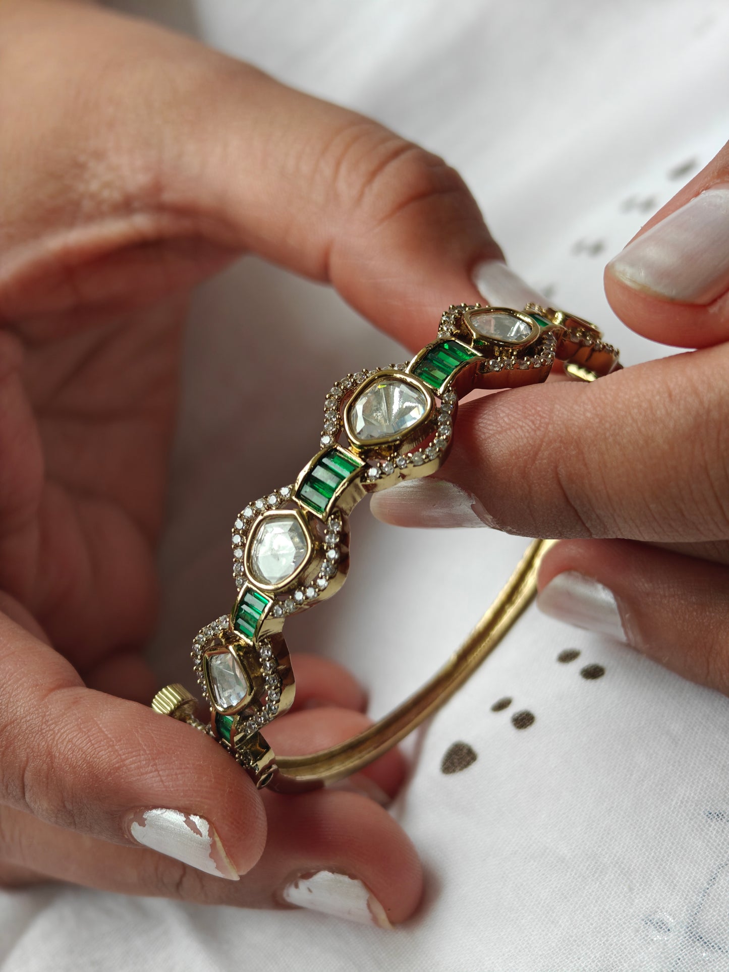 Semiprecious Stones Studded 18K Antique Gold Plated Openable Bracelet