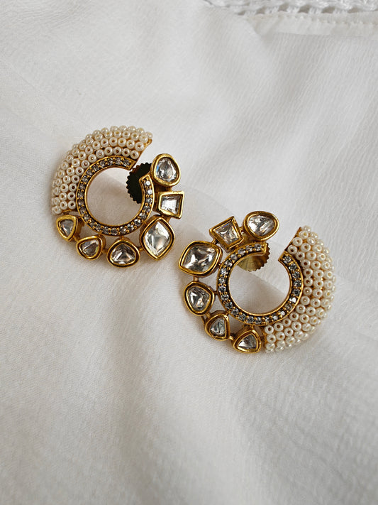 Gajra Stud Earrings