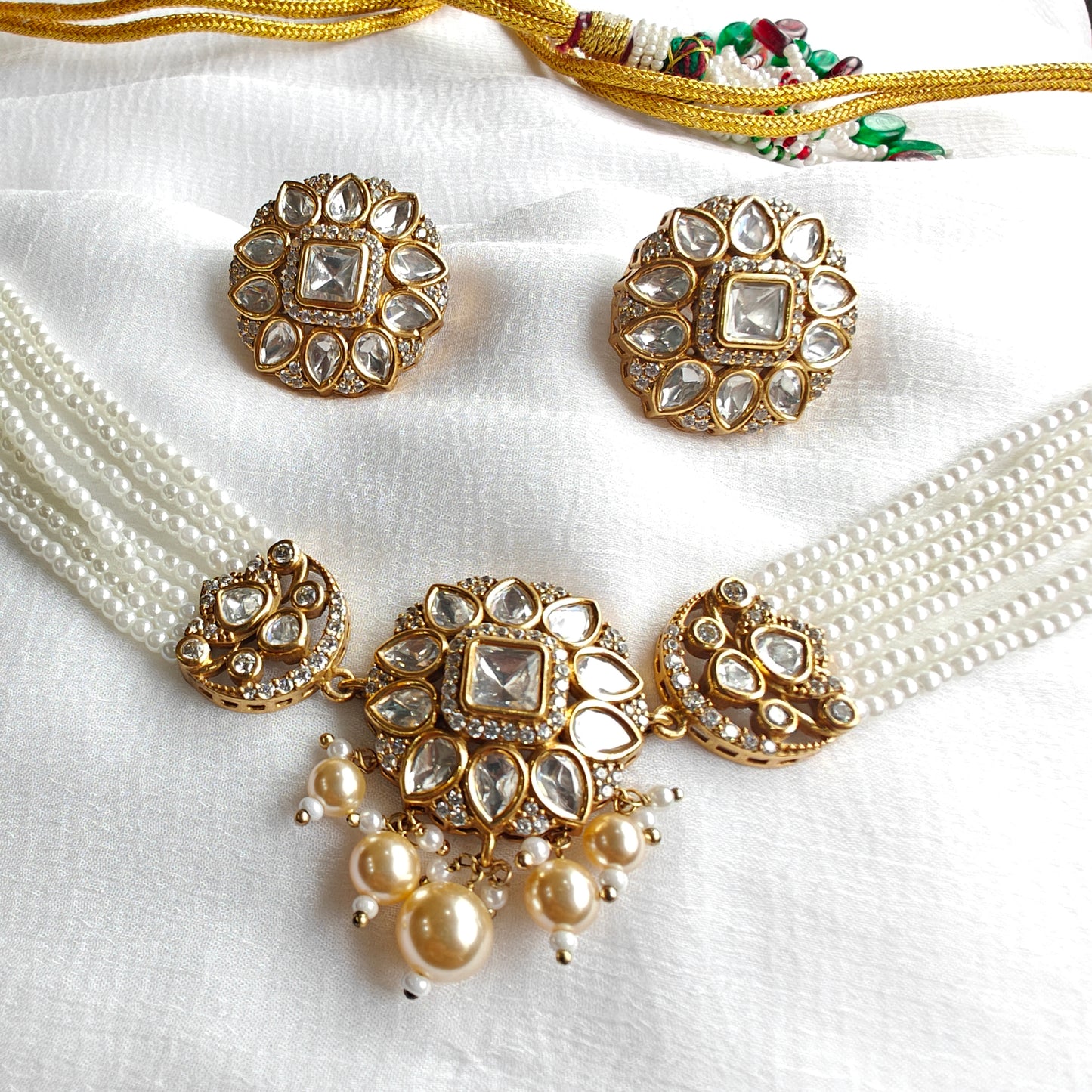 Sleek Polki and pearl Choker