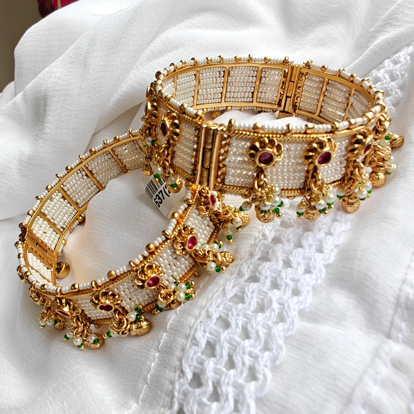 Jadau Rajwadi Bangles pair