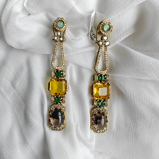 Sabhyasachi Lenear Danglers