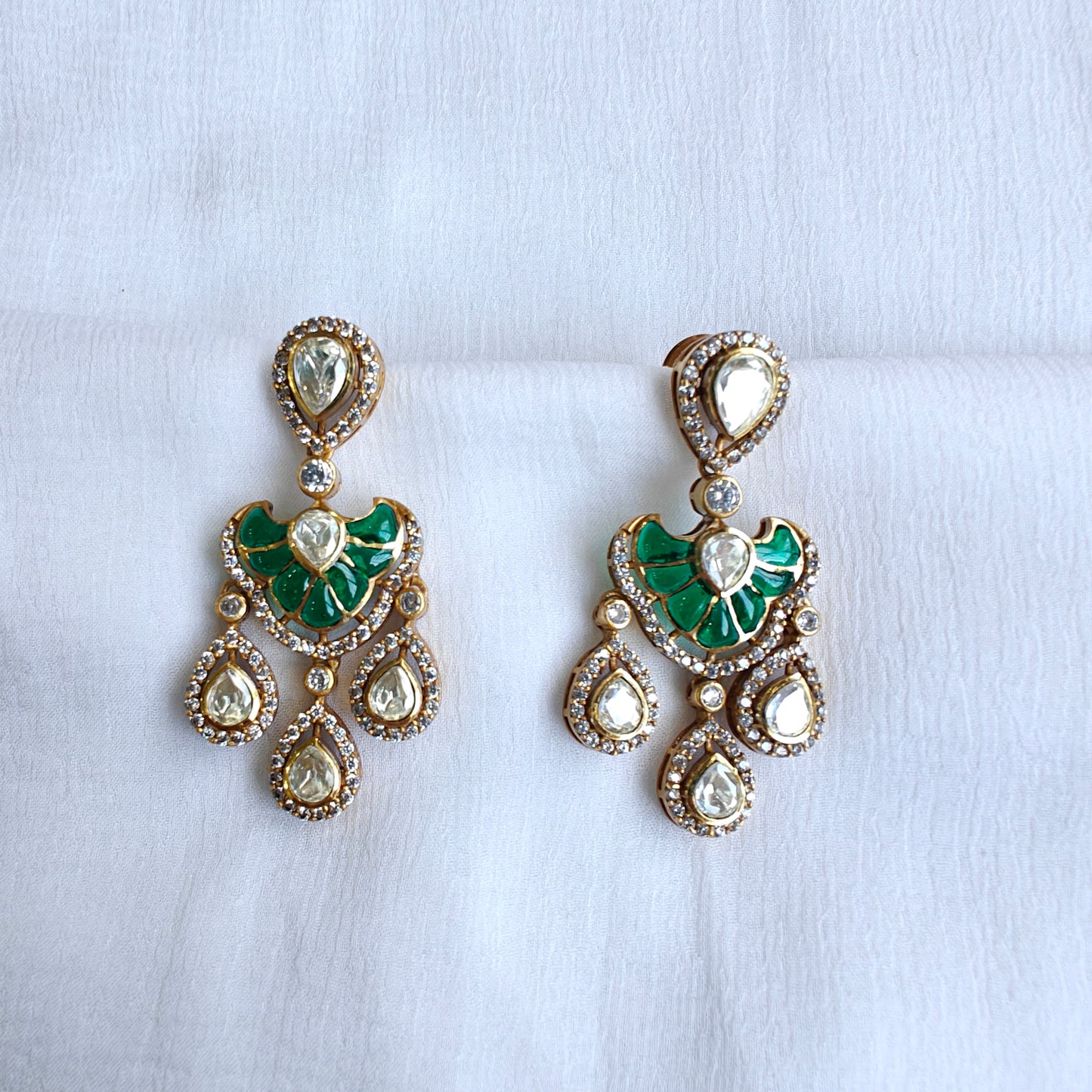 polki and emerald studded double layered necklace