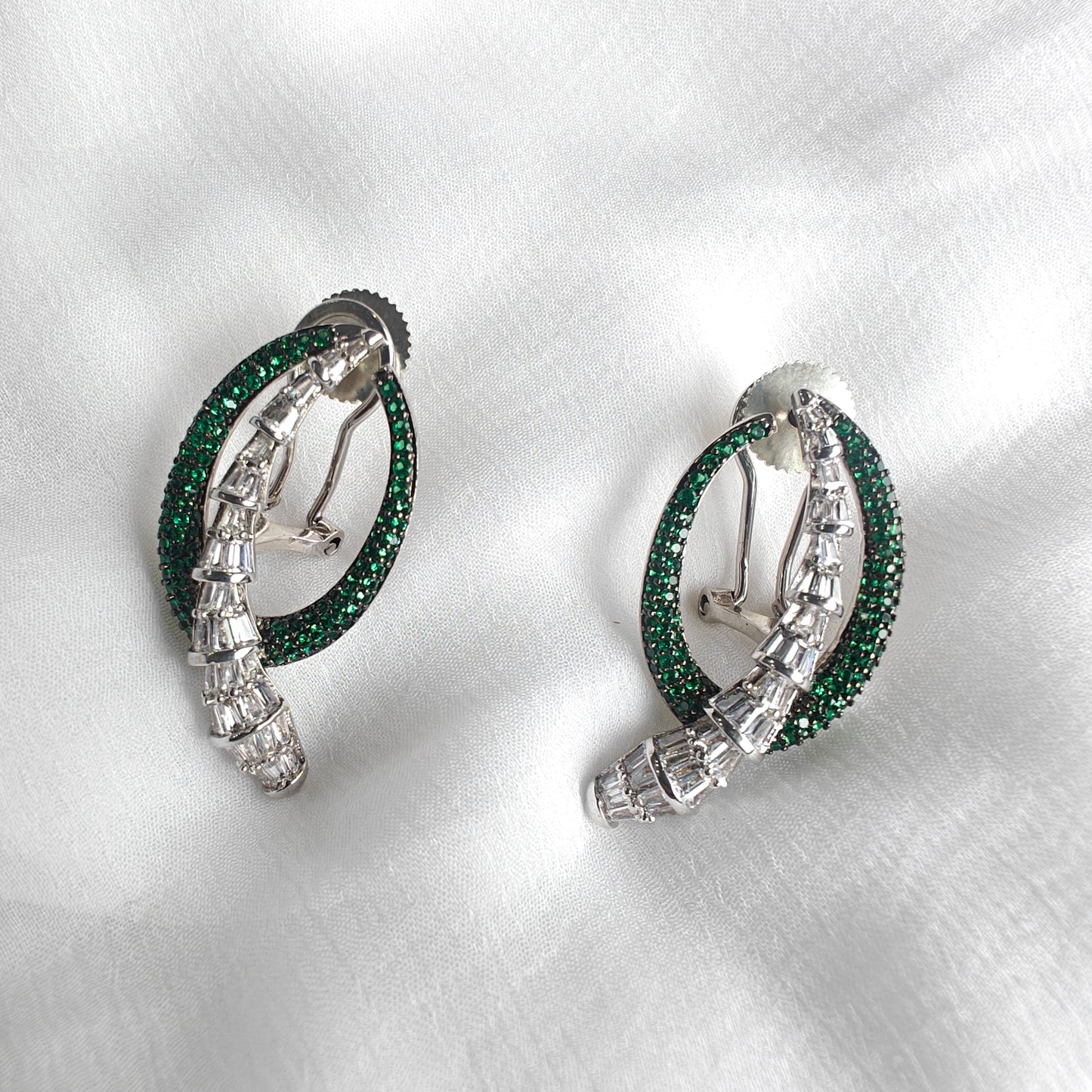Q-tip Designer Stud Earrings