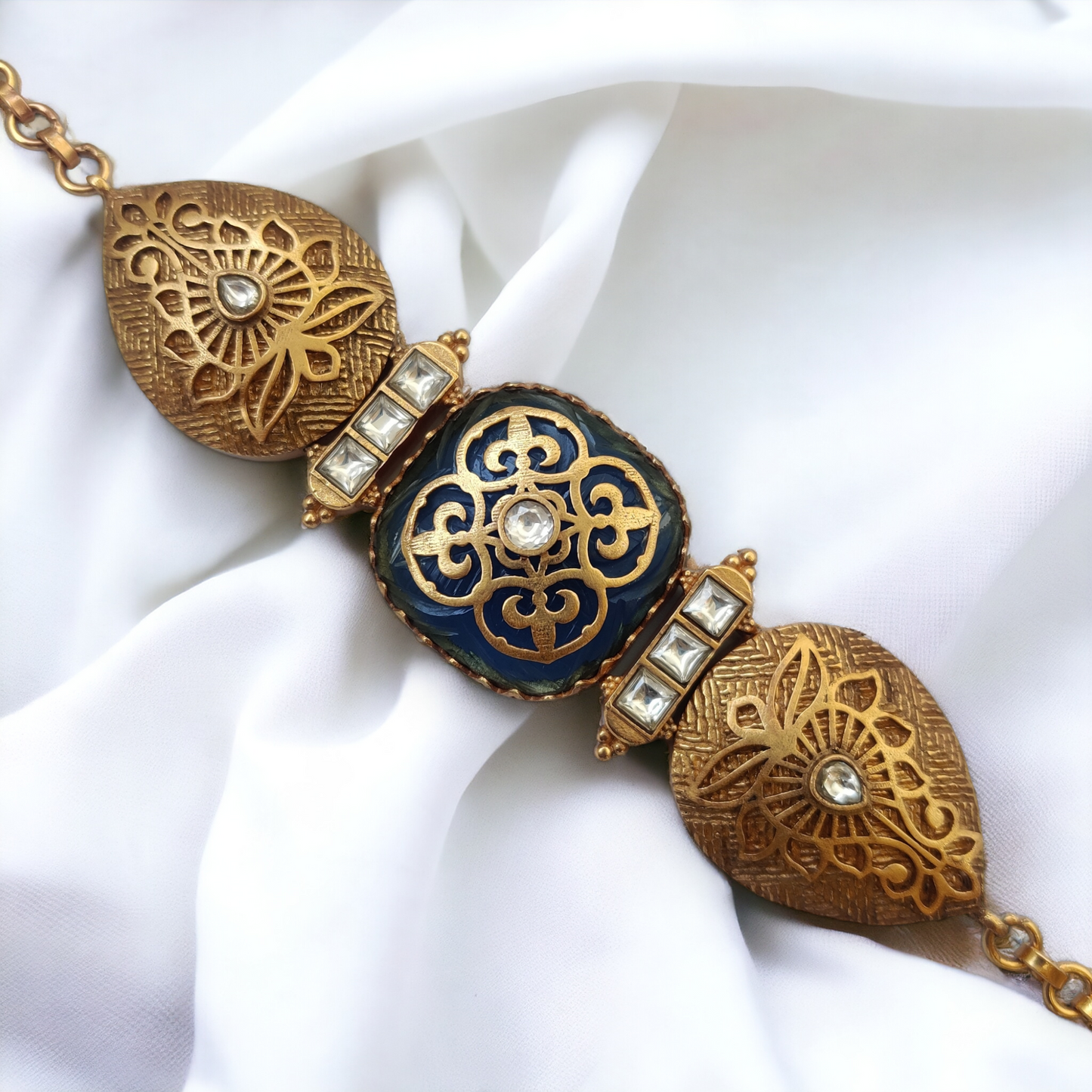 Amrapali antique choker