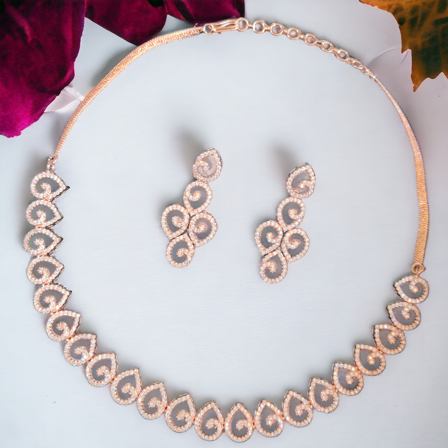 diamond lookalike rose gold neckline