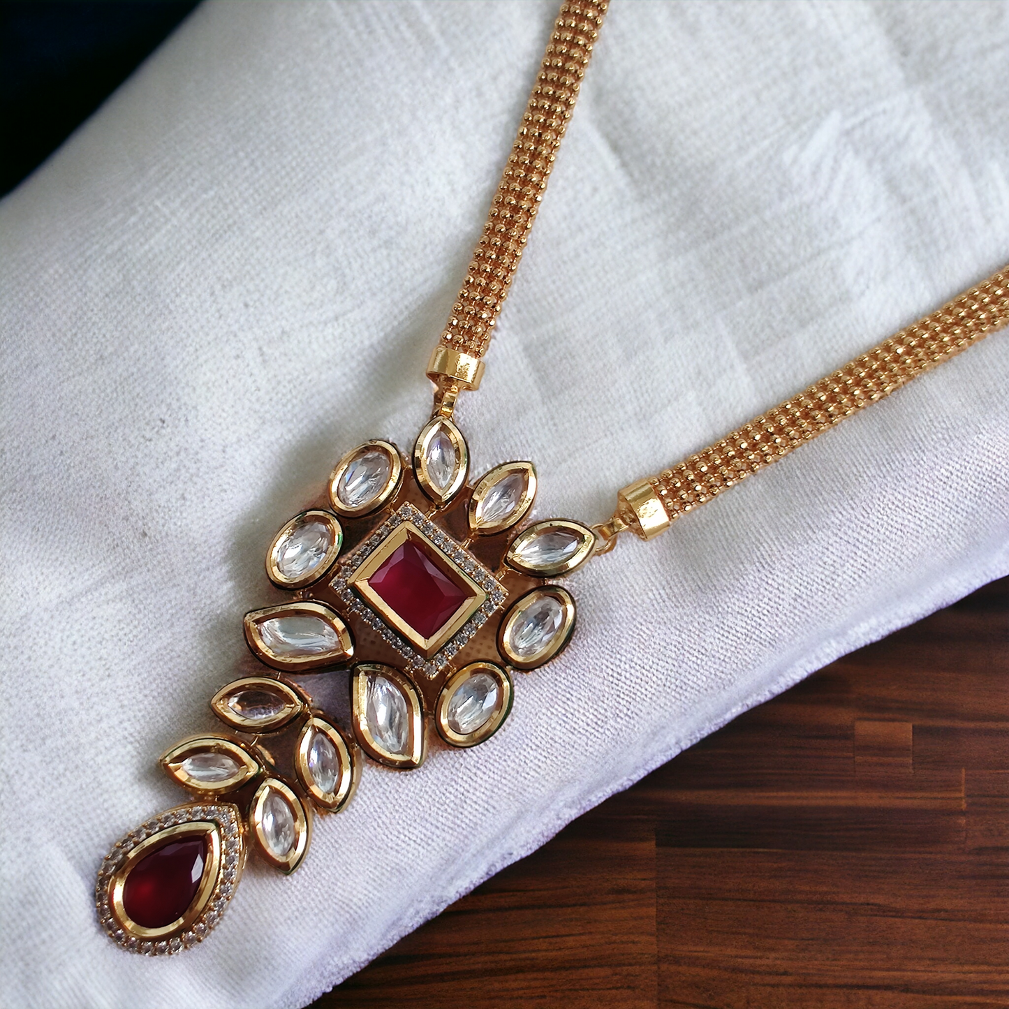 pachi kundan pendant set