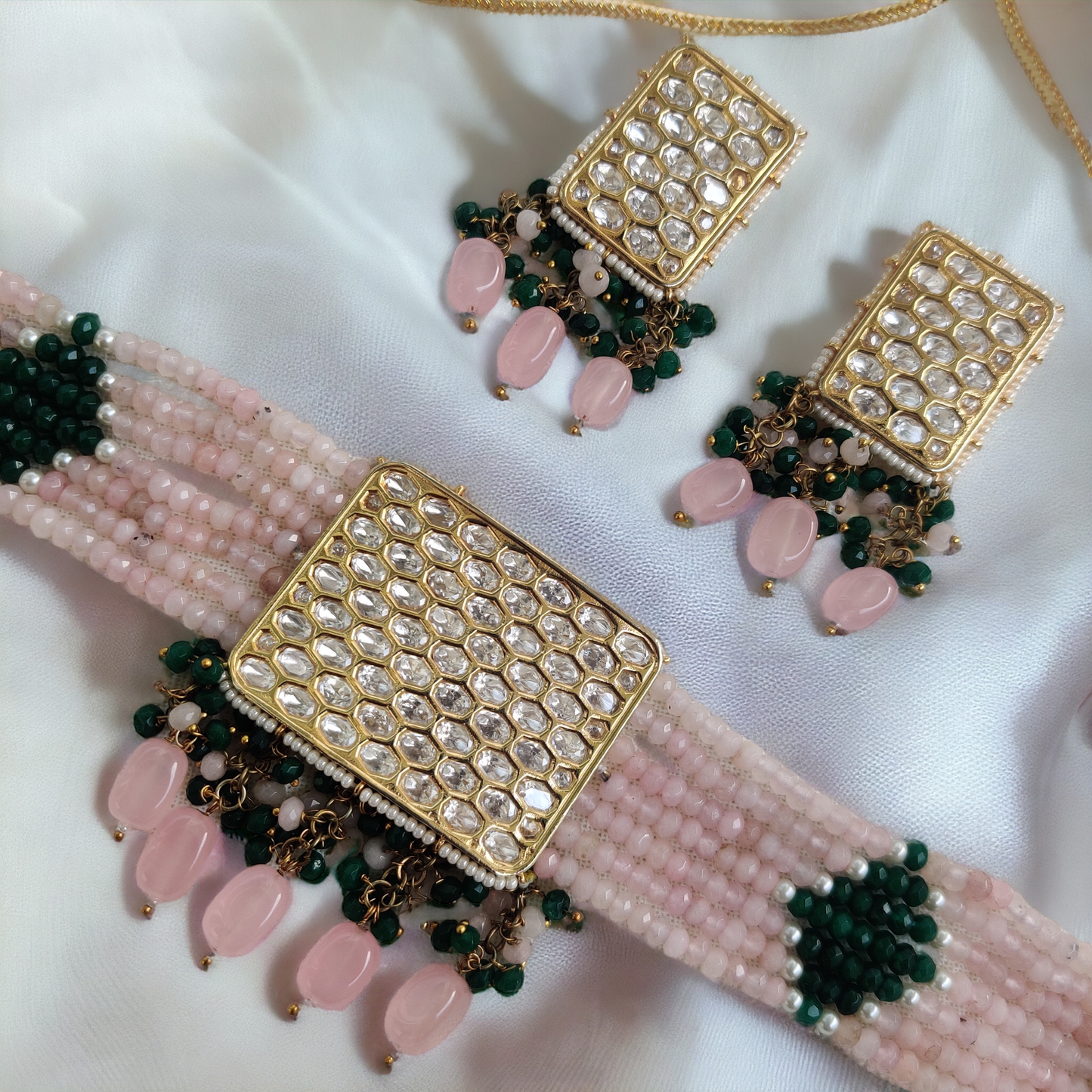 polki studded choker with pastel onyx beads