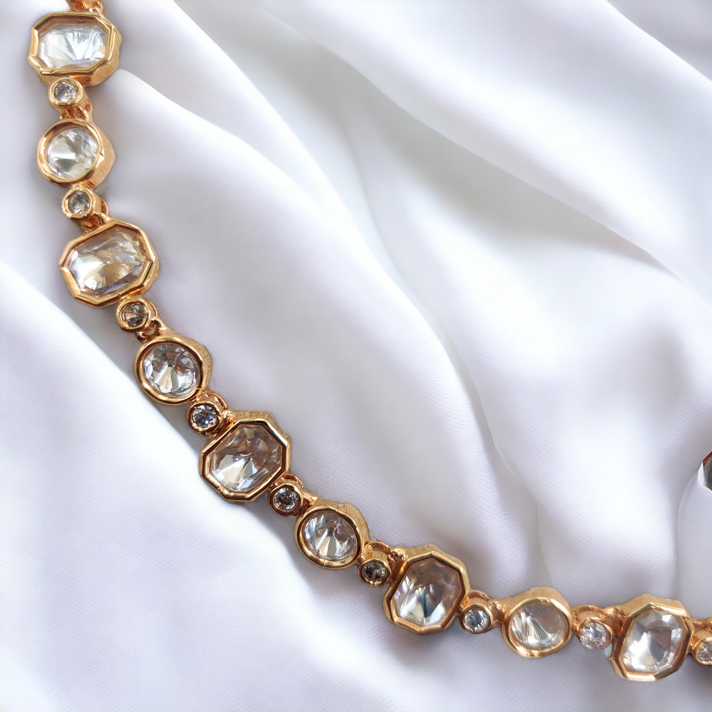 single line moissanite neckline