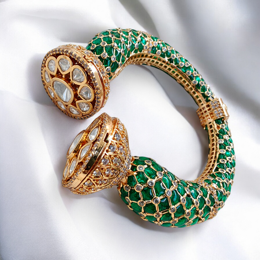 Polki and Emerald studded Bracelet